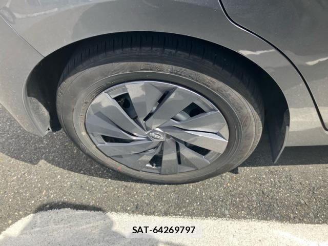 Nissan NOTE 2021-11 8628165-7