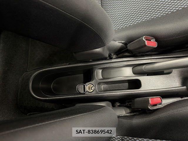 Nissan NOTE 2014-06 8628194-13