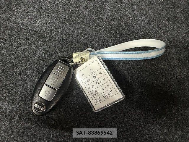 Nissan NOTE 2014-06 8628194-16