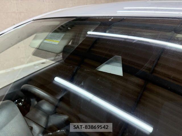 Nissan NOTE 2014-06 8628194-17