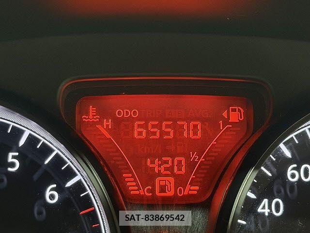 Nissan NOTE 2014-06 8628194-21