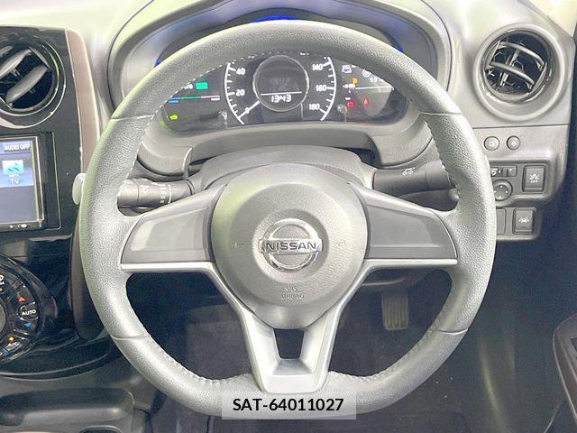 Nissan NOTE 2017-06 8628178-10
