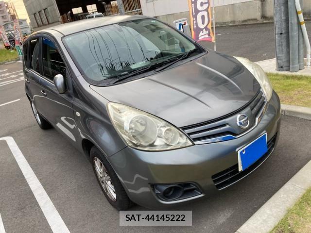 Nissan NOTE 2011-09 8628200-1