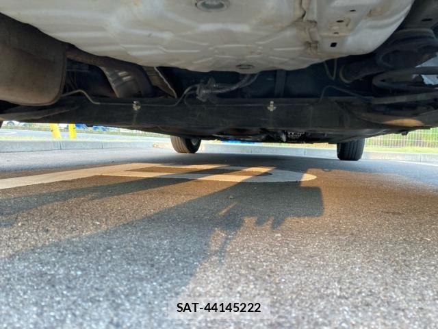 Nissan NOTE 2011-09 8628200-6