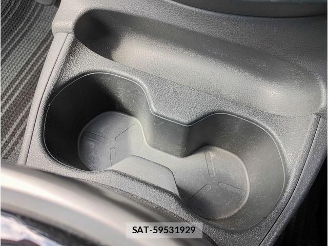 Nissan NOTE 2018-03 8628188-14