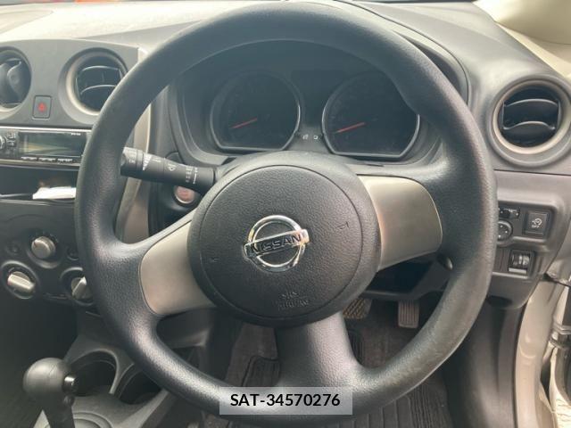 Nissan NOTE 2013-02 8628202-10
