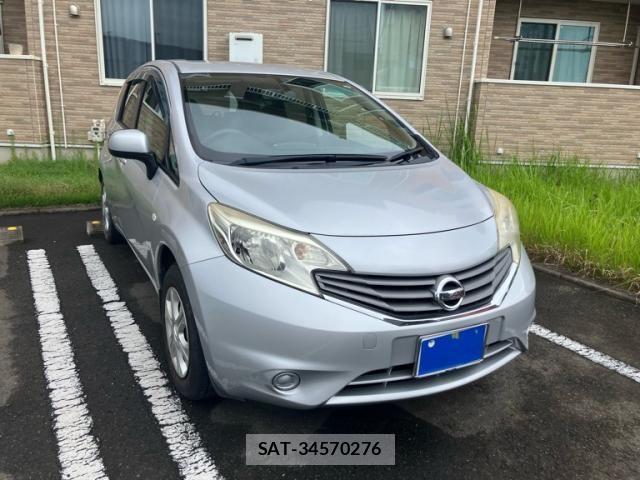 Nissan NOTE 2013-02 8628202-1