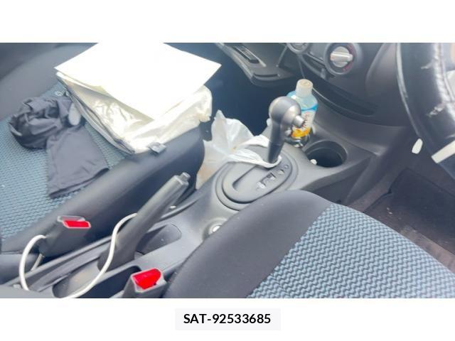 Nissan NOTE 2013-06 8628196-15