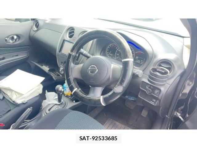 Nissan NOTE 2013-06 8628196-7