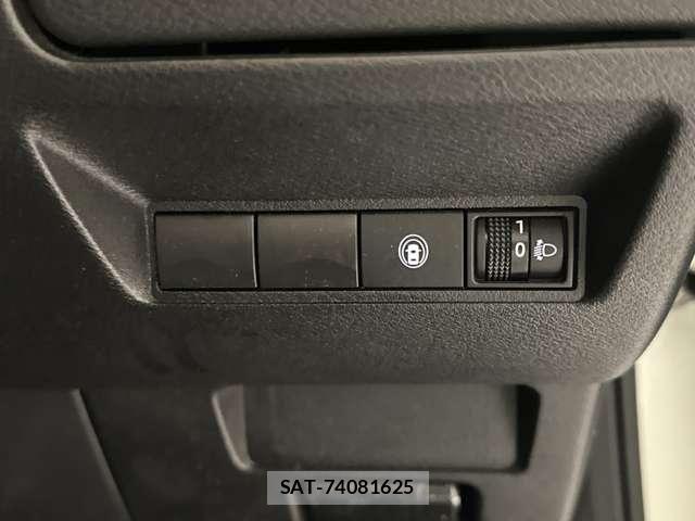 Nissan NOTE 2021-07 8628166-13