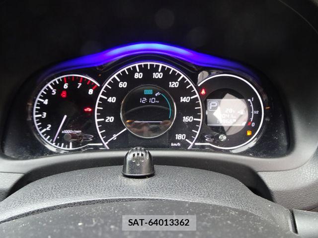Nissan NOTE 2013-08 8666685-18