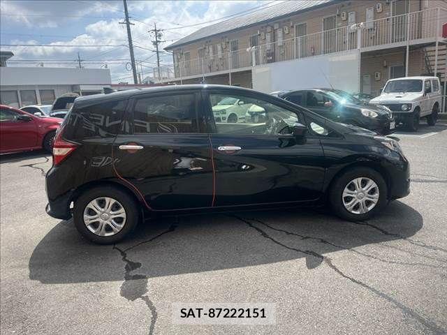 Nissan NOTE 2019-02 8666678-11