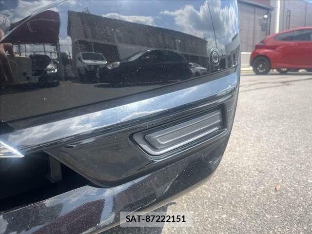Nissan NOTE 2019-02 8666678-18
