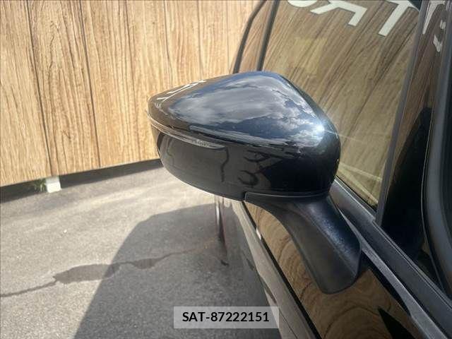 Nissan NOTE 2019-02 8666678-21