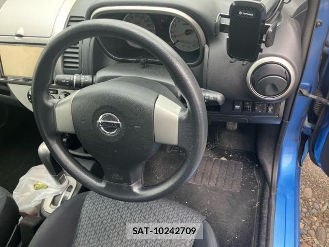 Nissan NOTE 2012-03 8660801-10