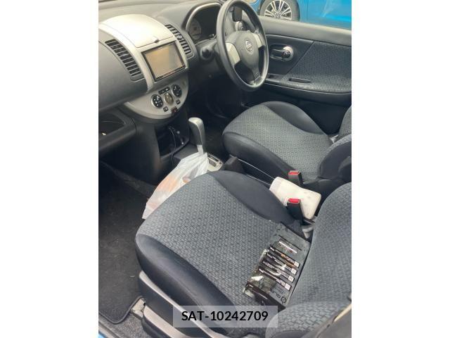 Nissan NOTE 2012-03 8660801-18