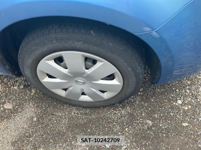 Nissan NOTE 2012-03 8660801-2