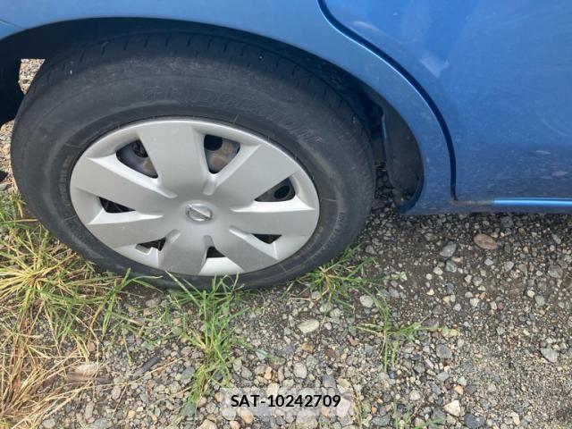Nissan NOTE 2012-03 8660801-3