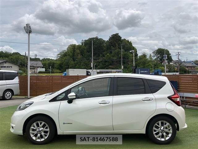 Nissan NOTE 2019-06 8660771-13