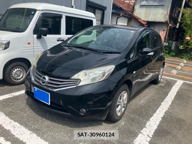 Nissan NOTE 2013-07 8660796-1