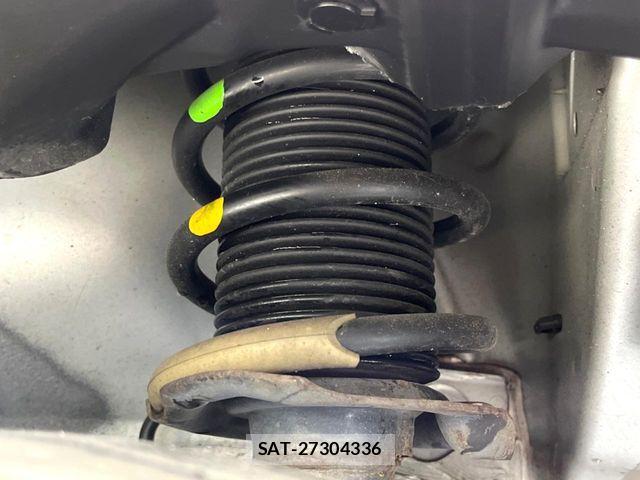Nissan NOTE 2018-11 8666676-19