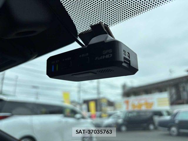 Nissan NOTE 2017-12 8666679-18