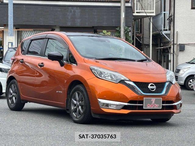 Nissan NOTE 2017-12 8666679-29