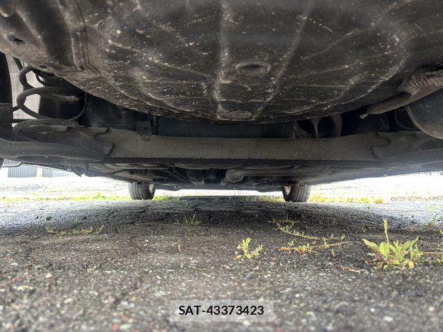 Nissan NOTE 2017-06 8660772-3