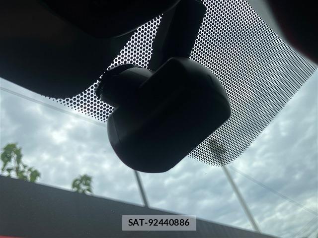 Nissan NOTE 2020-09 8660749-28