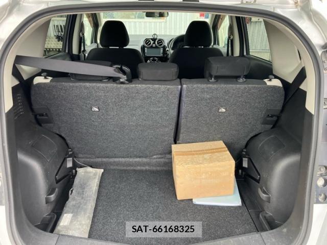 Nissan NOTE 2017-01 8660781-8