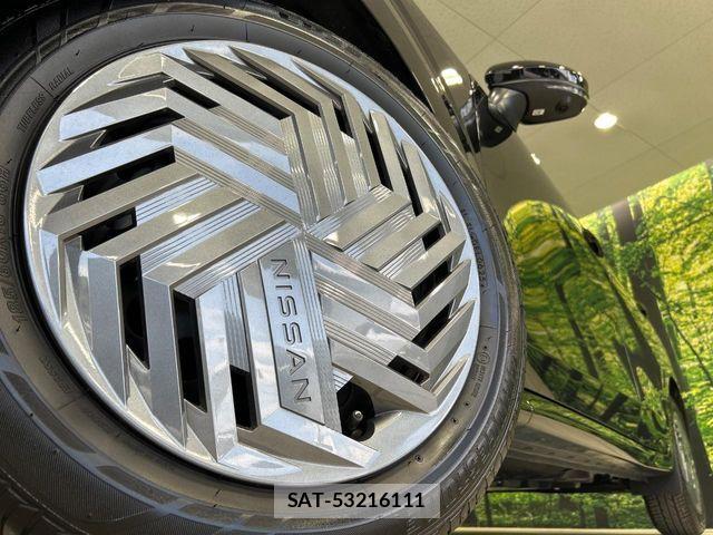 Nissan NOTE 2025-04 8660745-11