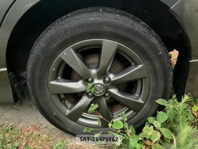 Nissan NOTE 2013-11 8660807-9