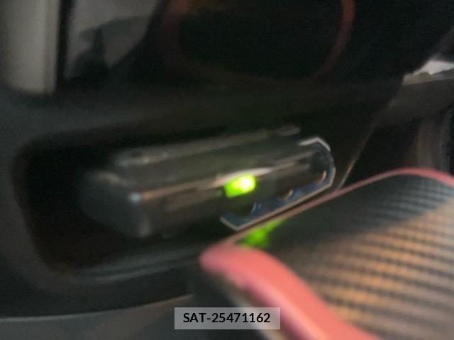 Nissan NOTE 2013-11 8660807-17