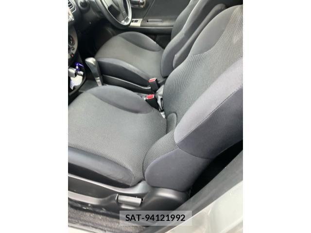 Nissan NOTE 2007-10 8660808-5