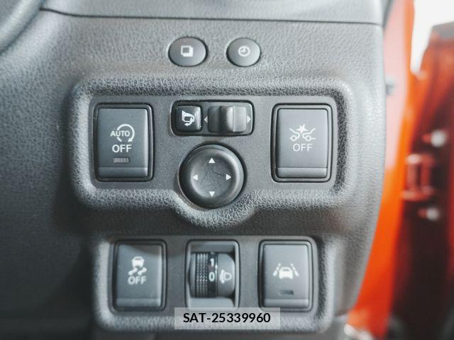 Nissan NOTE 2017-01 8666682-13
