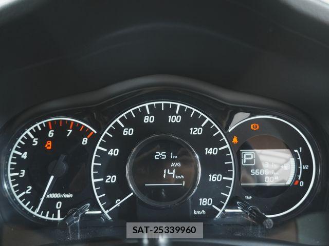 Nissan NOTE 2017-01 8666682-15