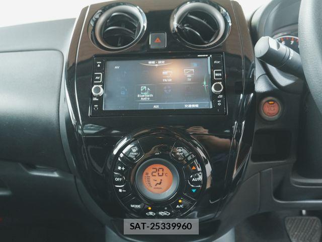 Nissan NOTE 2017-01 8666682-6
