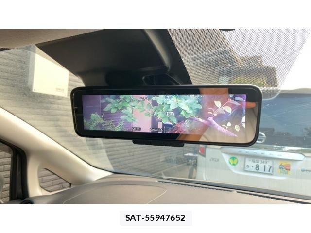 Nissan NOTE 2018-03 8660776-16