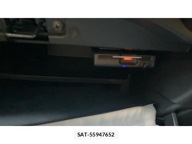 Nissan NOTE 2018-03 8660776-21