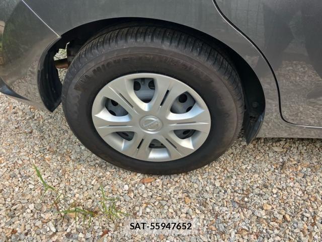 Nissan NOTE 2018-03 8660776-3