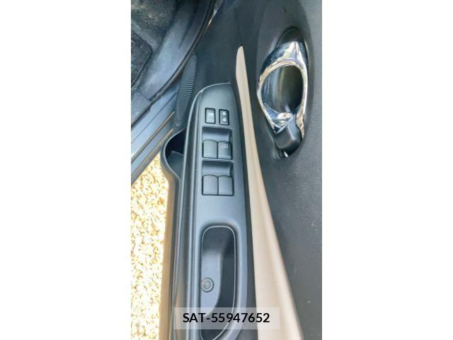 Nissan NOTE 2018-03 8660776-7
