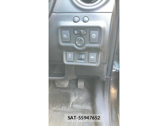 Nissan NOTE 2018-03 8660776-8