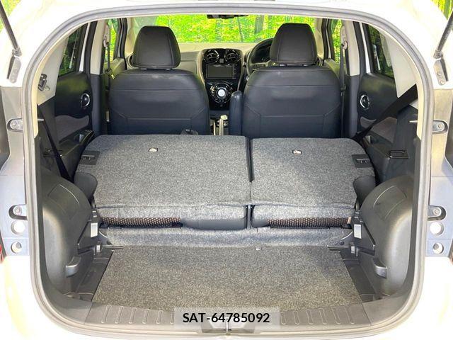 Nissan NOTE 2016-11 8666675-9