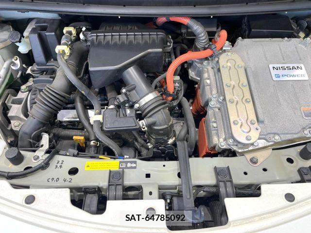 Nissan NOTE 2016-11 8666675-17
