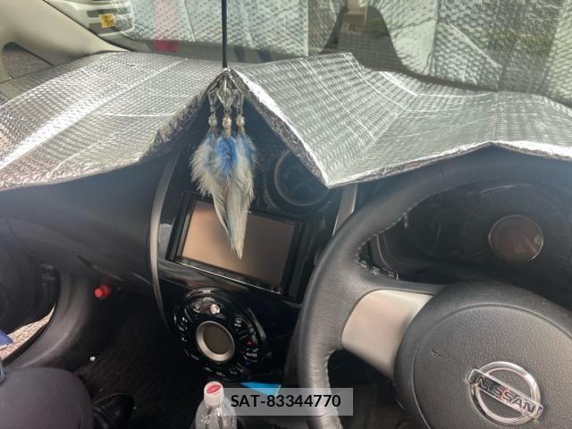 Nissan NOTE 2013-08 8660795-19