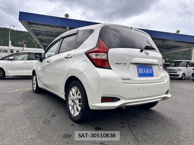 Nissan NOTE 2019-07 8660766-3