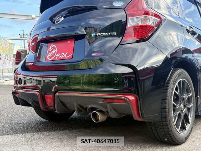 Nissan NOTE 2018-01 8666677-11