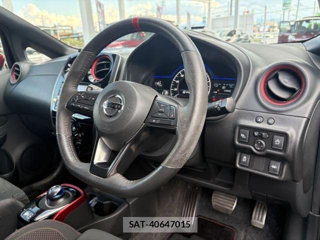 Nissan NOTE 2018-01 8666677-29