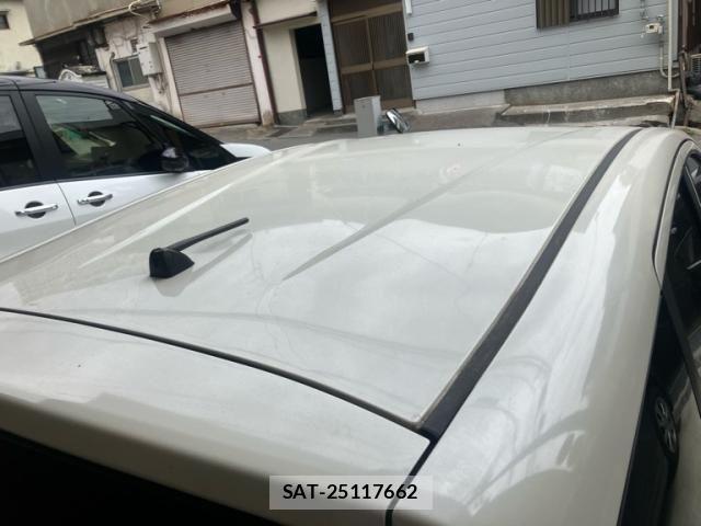 Nissan NOTE 2016-03 8660810-7