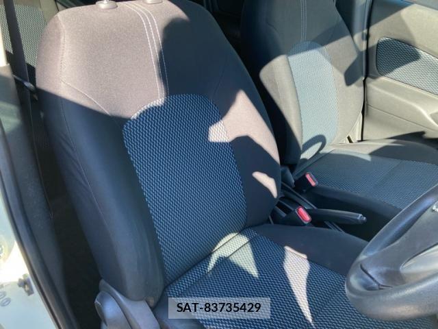 Nissan NOTE 2015-09 8666684-15